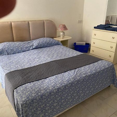 Sea Front Apartment At Mellieha Bay, Malta! Eksteriør bilde