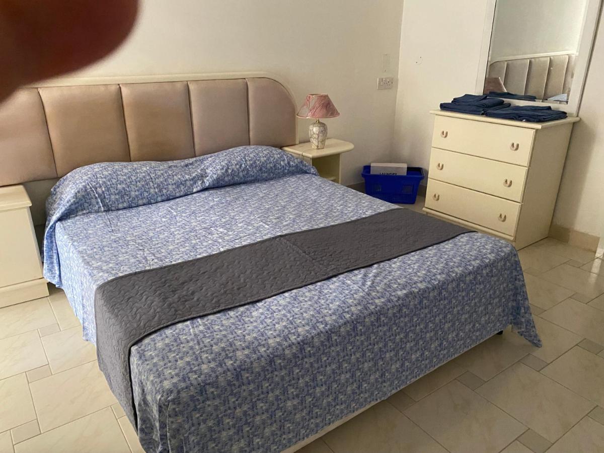 Sea Front Apartment At Mellieha Bay, Malta! Eksteriør bilde